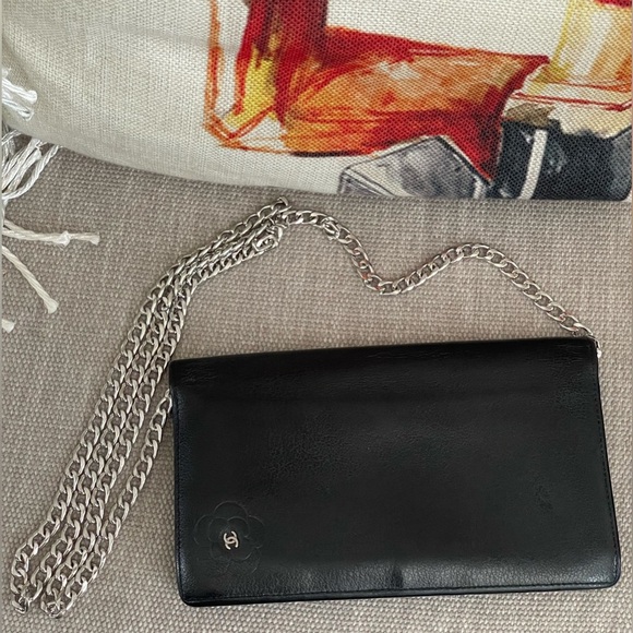 ⭐️COA⭐️CHANEL Long wallet⭐️Butterfly Camellia COCO Mark Calf-Skin⭐️Gorgeous⭐️ - Picture 4 of 13